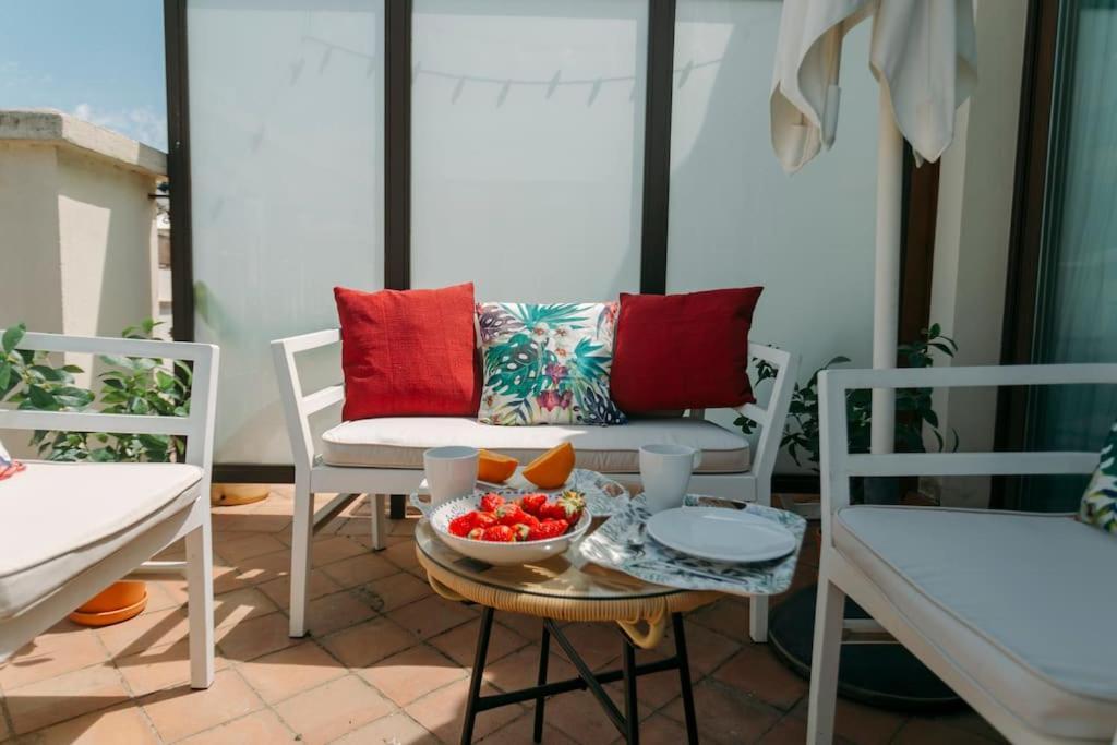 Apartamento O&L Lumbreras: Bright Duplex With Private Terrace Sevilla Exterior foto
